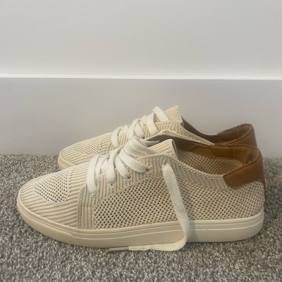 Lucky Brand Luika Woven Knit White Beachy Casual Shoes Size 8 1/2 - Picture 3 of 12
